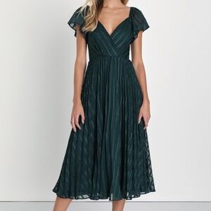Lulus Standout Sophistication Emerald Lurex Flutter Sleeve Midi Dress Green